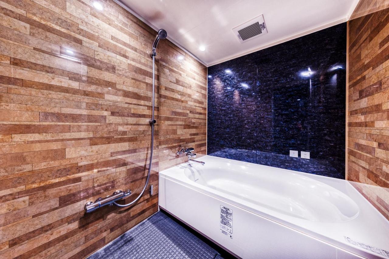 Hotel Lotus Umeda -Adult Only Осака Экстерьер фото