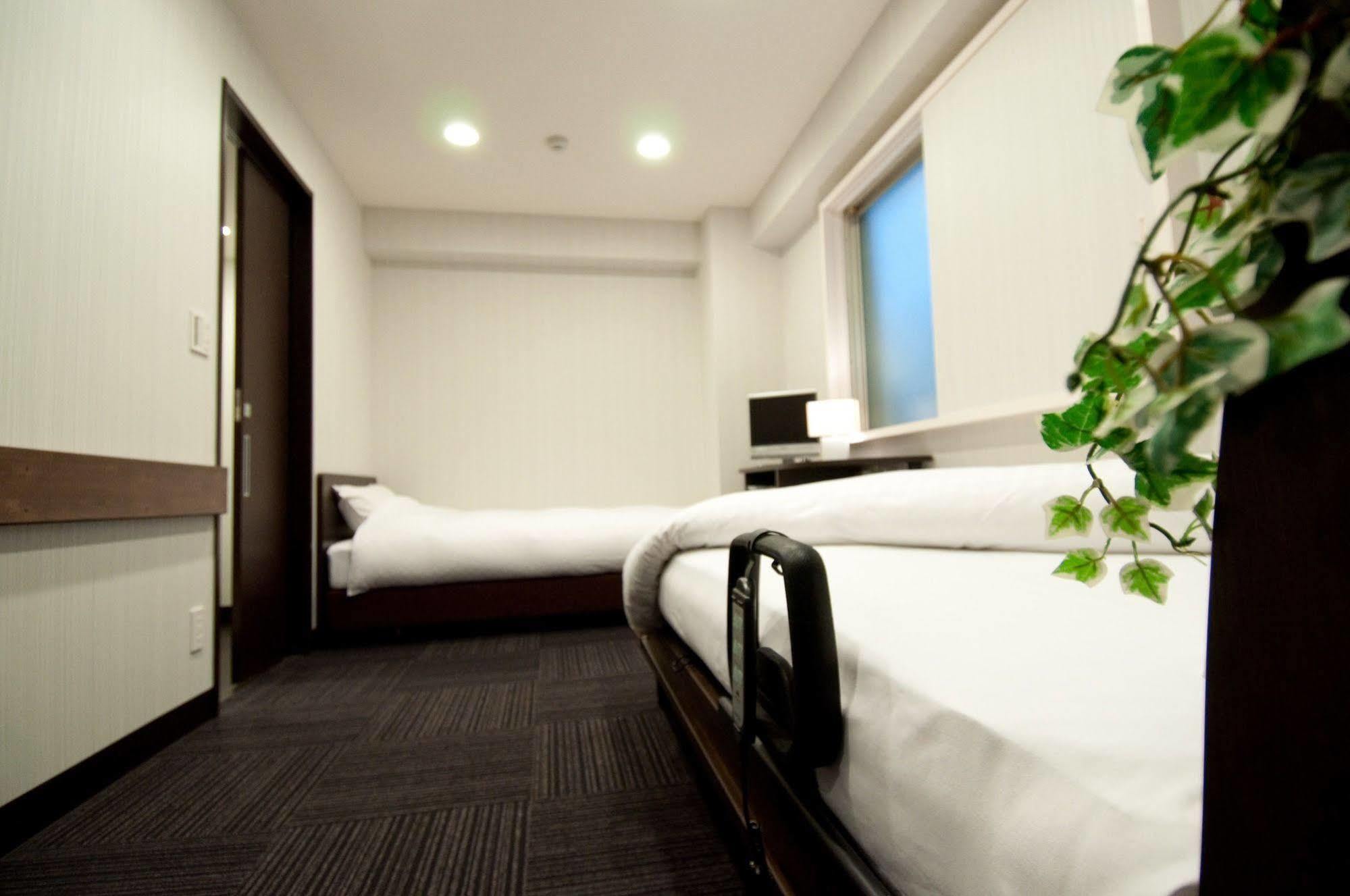 Hotel Lotus Umeda -Adult Only Осака Экстерьер фото